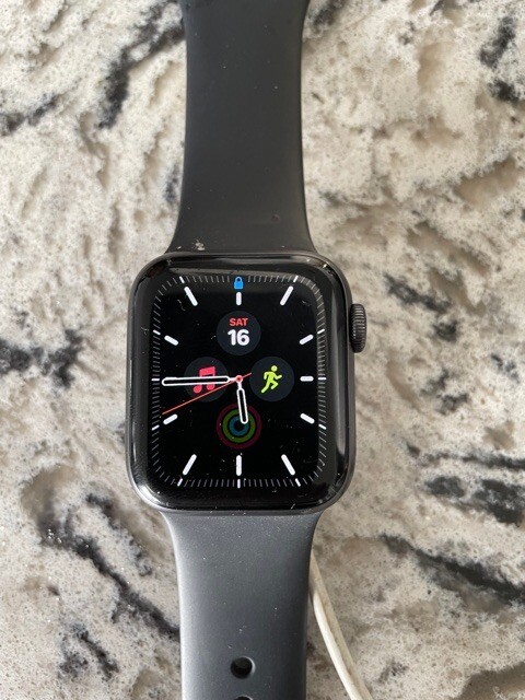 Apple watch, series 4 | in Bonnybridge 